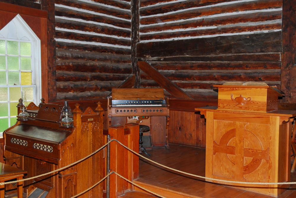 Церковь конца 19-го века. Fort Edmonton Park. Edmonton, 2012